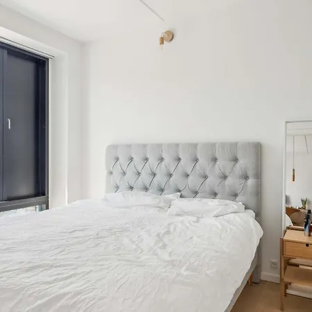 Luxury With Harbor Views 1 * København
